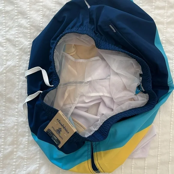 NWT Chubbies